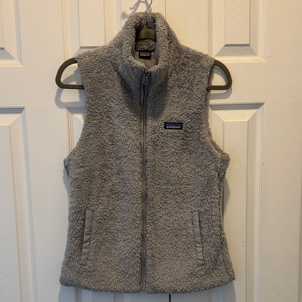 Patagonia Women’s Better Sweater Fleece Vest Gray Full Zip Size Small (see pics)